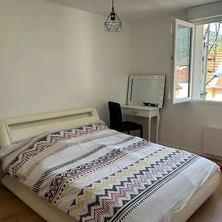 Apartment Cosy Avec 1 Place De Parking Privee Albertville